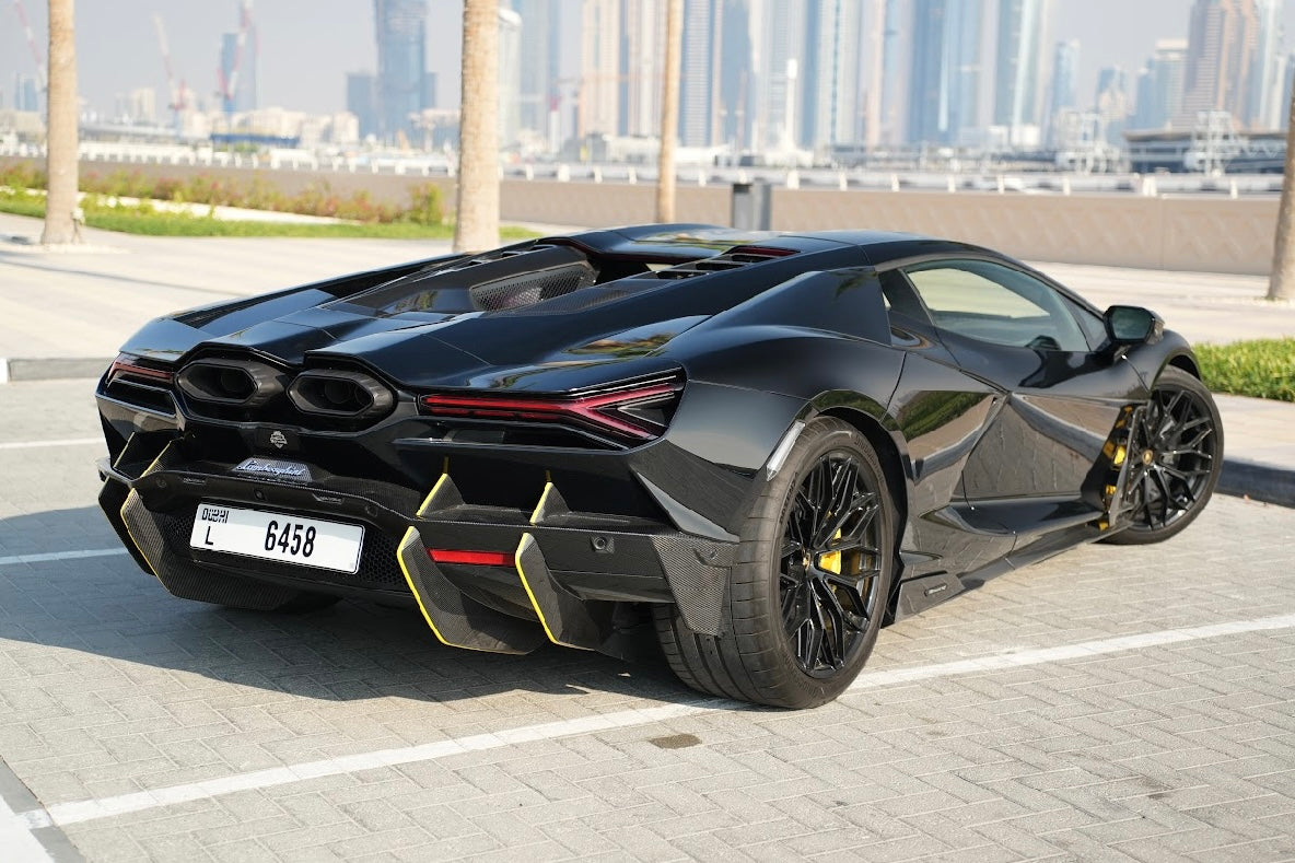 Lamborghini Revuelto