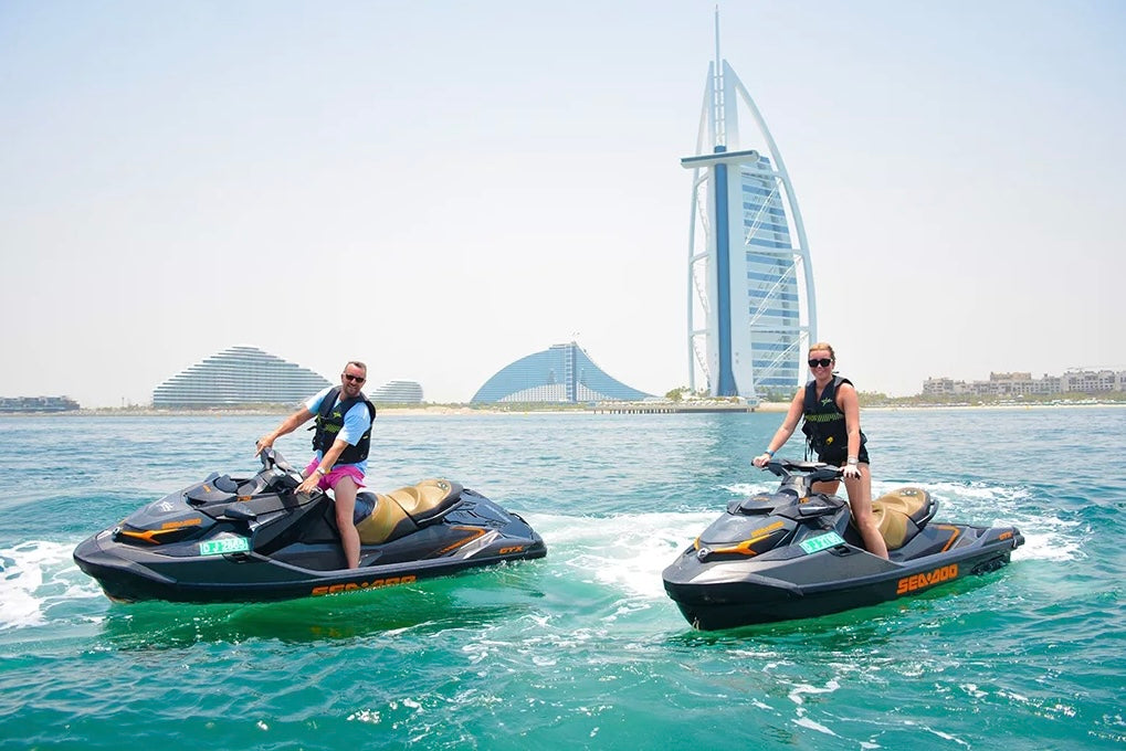 Jet ski Burj Al Arab tour (30 minutes)